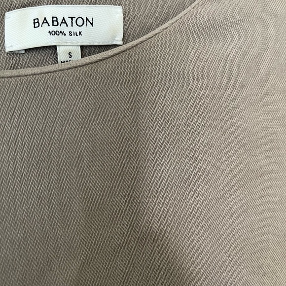 Babaton Samir boxy silhouette dress in taupe - Picture 5 of 5